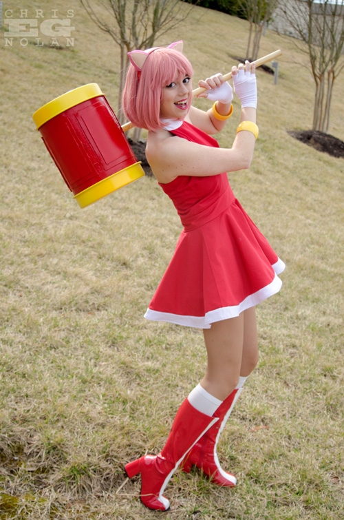 amy-rose-cosplay (1)