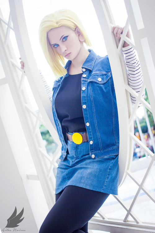android-18-cosplay-dbz (5)