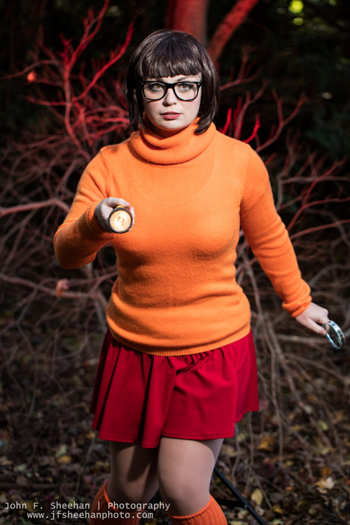 Velma Cosplay - Mundo Cosplayer