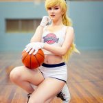 lola-bunny-cosplay (1)
