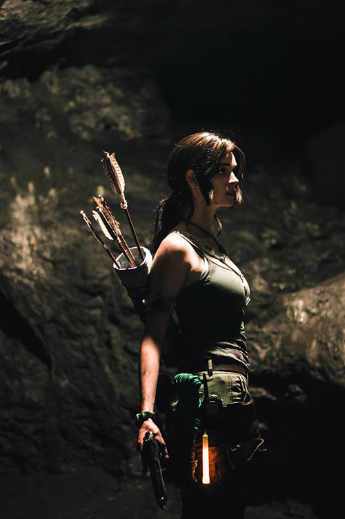 Figurino: Tomb Raider 2018  Fantasias femininas, Lara croft cosplay,  Roupas de halloween